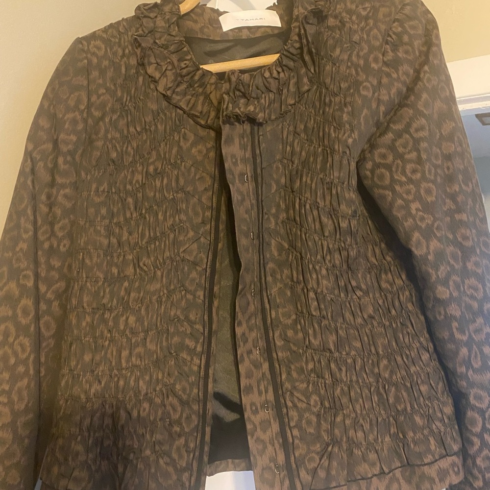 T Tahari Leopard Blazer -Xtra Large.  Great Condition